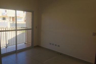Apartamento para alugar - 65m&sup2; - JARDIM DOS PINHEIROS