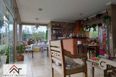 Casa &agrave; venda - 500m&sup2; - Condom&iacute;nio Serra da Estrela