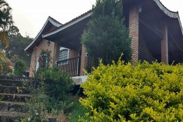 S&iacute;tio &agrave; venda - 450m&sup2; - ROS&Aacute;RIO