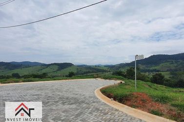 Terreno &agrave; venda - 250m&sup2; - Centro