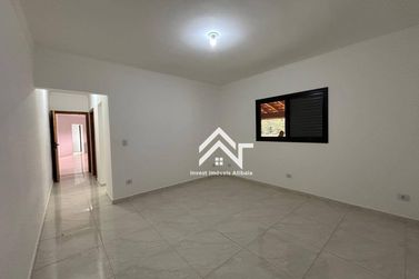 Casa &agrave; venda - 138m&sup2; - Parque Arco Iris