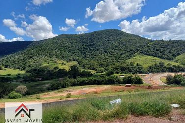 Terreno &agrave; venda - 300m&sup2; - Portal Lamis
