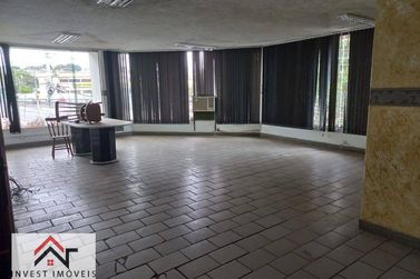 Sal&atilde;o Comercial para alugar - 139m&sup2; - Centro
