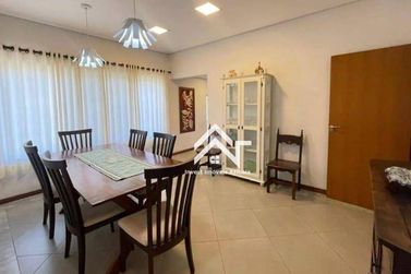 Casa para alugar - 275m&sup2; - Cidade Sat&eacute;lite