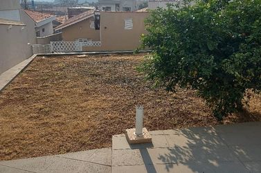 Casa para alugar - 85m&sup2; - JARDIM BRASIL
