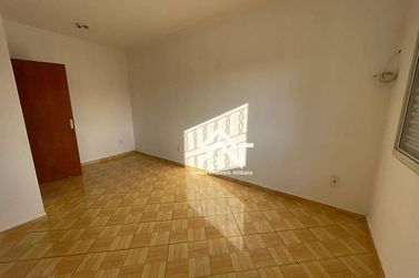 Casa &agrave; venda - 148m&sup2; - Nova Gard&ecirc;nia