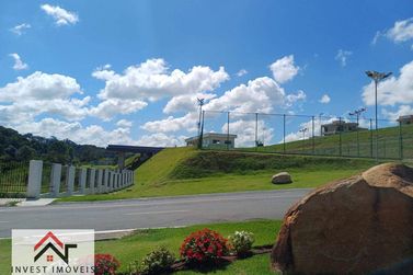 Terreno &agrave; venda - 300m&sup2; - Portal Lamis