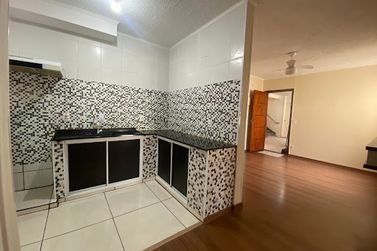 Apartamento &agrave; venda - 52m&sup2; - Caetetuba