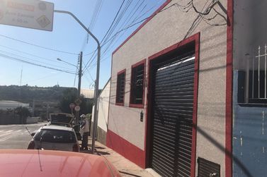 Sal&atilde;o Comercial &agrave; venda - 133m&sup2; - Centro