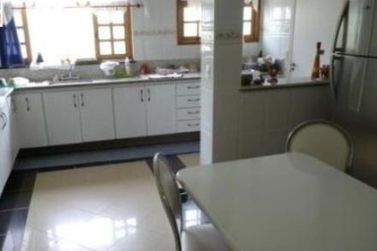 Casa &agrave; venda - 300m&sup2; - Condom&iacute;nio Shambala I