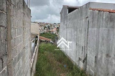 Terreno &agrave; venda - 150m&sup2; - Jardim Imperial
