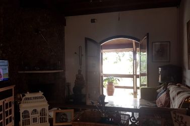 Casa &agrave; venda - 397m&sup2; - RETIRO DAS FONTES