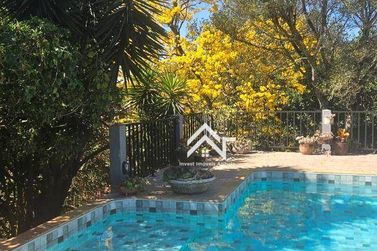 Ch&aacute;cara &agrave; venda - 1060m&sup2; - Jardim Centen&aacute;rio