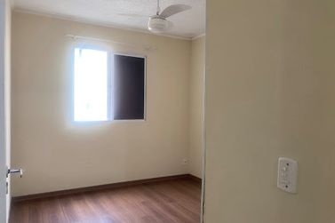 Apartamento &agrave; venda - 52m&sup2; - Caetetuba