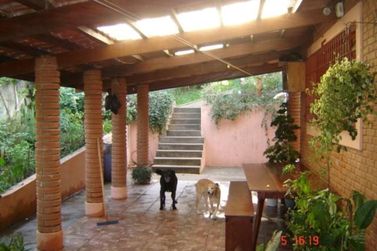 Casa &agrave; venda - 180m&sup2; - JARDIM IMPERIAL