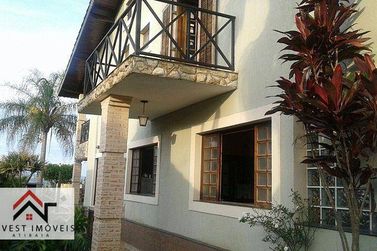 Casa para alugar - 450m&sup2; - Country R. F&eacute;lix