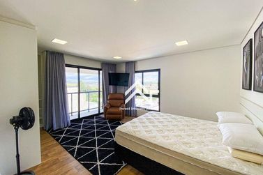 Casa &agrave; venda - 345m&sup2; - Condom&iacute;nio Residencial Campos do Conde