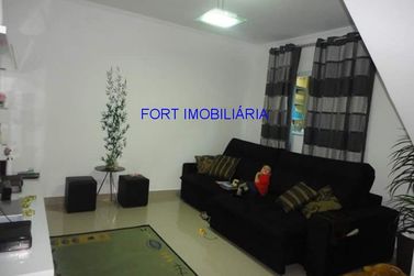 Casa &agrave; venda - 165m&sup2; - ITAPETINGA