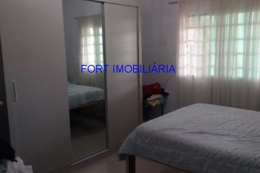 Casa &agrave; venda - 210m&sup2; - CAMPOS DE ATIBAIA