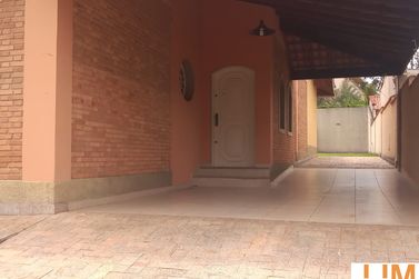 Casa &agrave; venda - 238m&sup2; - Jardim Sui&ccedil;a