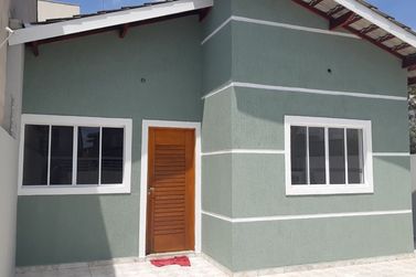 Casa &agrave; venda - NOVA CEREJEIRA