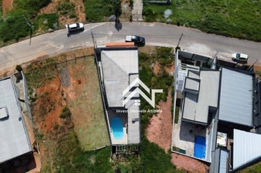 Terreno &agrave; venda - 210m&sup2; - Cachoeirinha