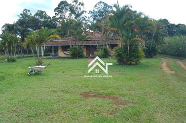 Ch&aacute;cara &agrave; venda - 4360m&sup2; - M&atilde;e dos Homens