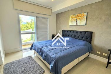 Casa &agrave; venda - 380m&sup2; - Vale do Sol