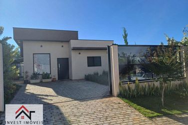 Casa &agrave; venda - 153m&sup2; - Loteamento Parque Serras de Atibaia I