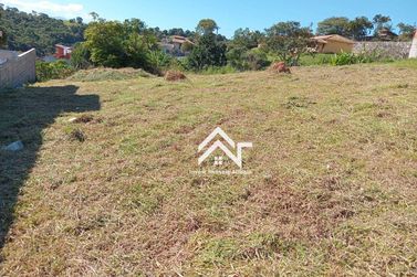 Terreno &agrave; venda - 460m&sup2; - Condominio Alto da Floresta
