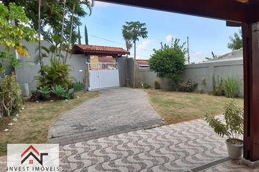 Casa &agrave; venda - 256m&sup2; - Jardim do Lago