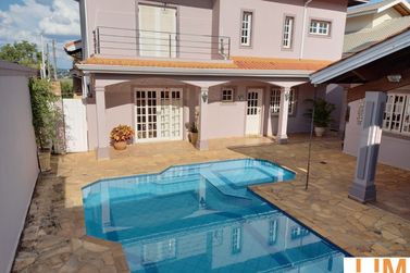 Casa &agrave; venda - 343m&sup2; - Jardim Itaperi
