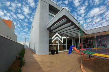 Casa &agrave; venda - 350m&sup2; - Tanque