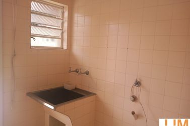 Casa &agrave; venda - 238m&sup2; - Jardim Sui&ccedil;a
