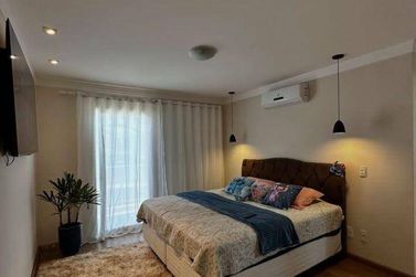 Casa &agrave; venda - 370m&sup2; - Condom&iacute;nio Bosque dos Pires