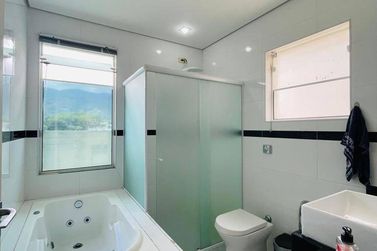 Casa &agrave; venda - 246m&sup2; - Jardim Maristela