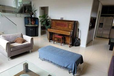 Casa &agrave; venda - 385m&sup2; - Condominio Quintas da Boa Vista