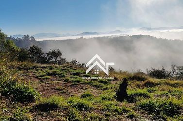Terreno &agrave; venda - 200m&sup2; - Cachoeirinha