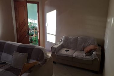 Casa &agrave; venda - 180m&sup2; - JARDIM CEREJEIRAS