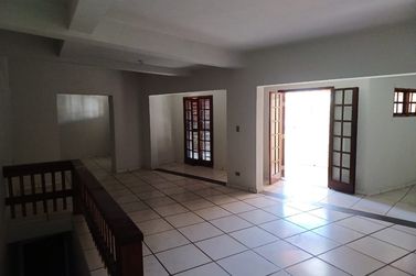 Casa para alugar - JARDIM BRASIL