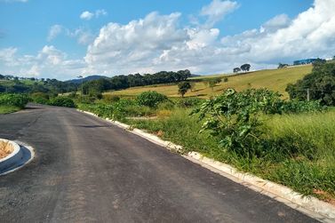 Terreno &agrave; venda - 300m&sup2; - LARANJA AZEDA