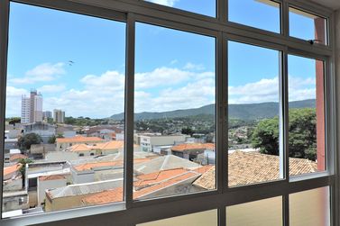 Apartamento &agrave; venda - 44m&sup2; - CENTRO