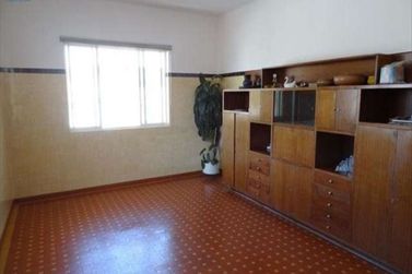 Casa &agrave; venda - 272m&sup2; - Centro