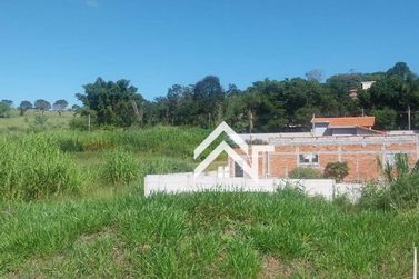 Terreno &agrave; venda - 665m&sup2; - Jardim Centen&aacute;rio