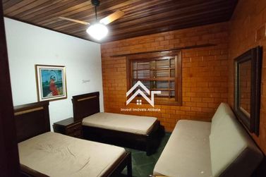 Casa &agrave; venda - 390m&sup2; - Condominio Palavra da Vida