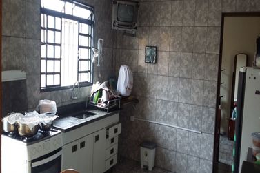 Casa &agrave; venda - 140m&sup2; - Jardim Alvin&oacute;polis