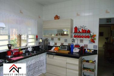Casa &agrave; venda - 300m&sup2; - Itapetininga