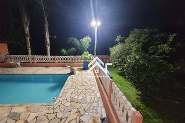 Ch&aacute;cara &agrave; venda - 891m&sup2; - Jardim Imperial
