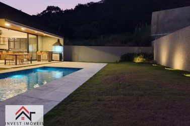 Casa &agrave; venda - 390m&sup2; - Itapetinga