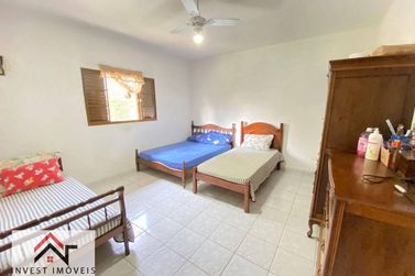 Ch&aacute;cara &agrave; venda - 1880m&sup2; - Jardim Est&acirc;ncia Brasil